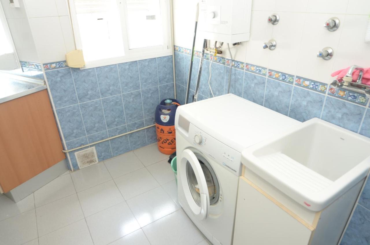 Habitacion Grande Con Terraza Privada, Malaga Centro Eksteriør billede