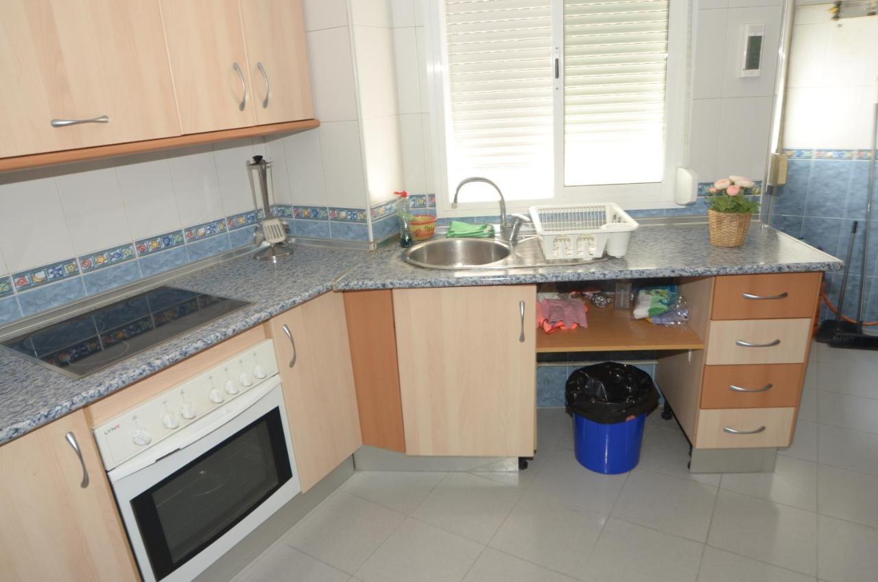 Habitacion Grande Con Terraza Privada, Malaga Centro Eksteriør billede