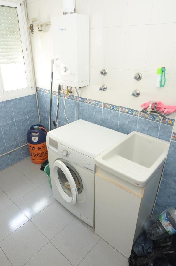 Habitacion Grande Con Terraza Privada, Malaga Centro Eksteriør billede